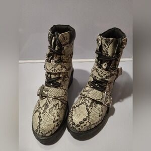 Qupid snakeskin combat boots. size 9